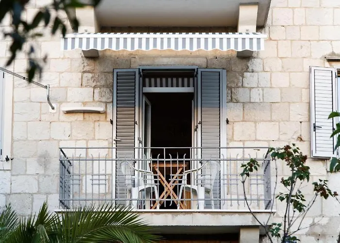 Pietra * ספליט